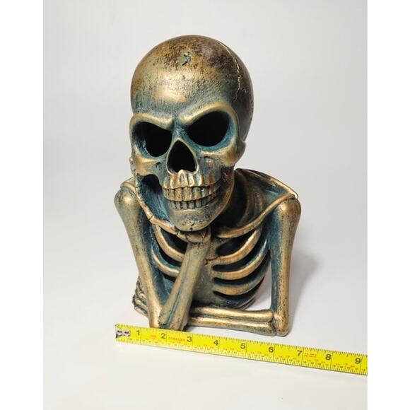LED Multi Color Skeleton Thinking Listening Pose - Picture 9 of 11